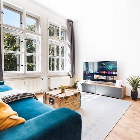 Ko-Living Space An Der Oper - Street Art Design Apartments Halle  Extérieur photo
