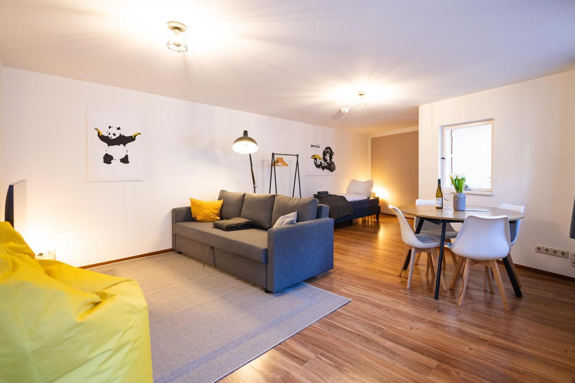 Ko-Living Space An Der Oper - Street Art Design Apartments Halle  Extérieur photo
