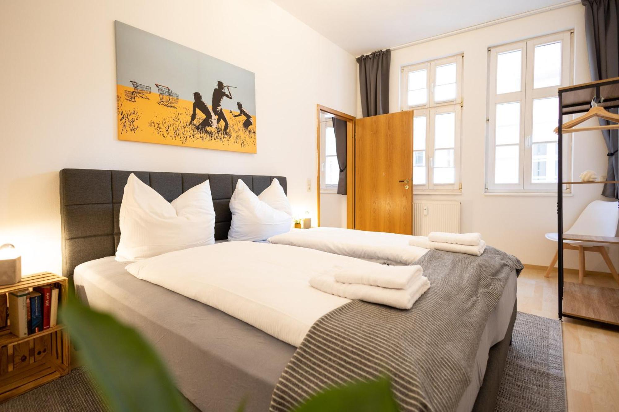 Ko-Living Space An Der Oper - Street Art Design Apartments Halle  Extérieur photo
